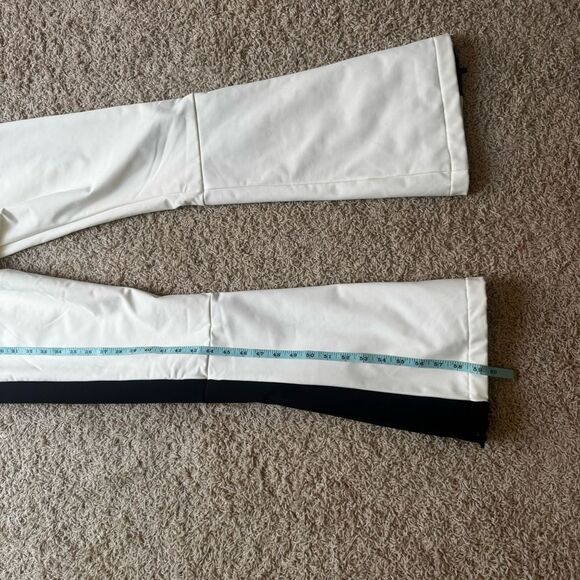 Perfect Moment Ryder Belted Ski Suit Jumpsuit White black size Medium NWT - Picture 11 of 12